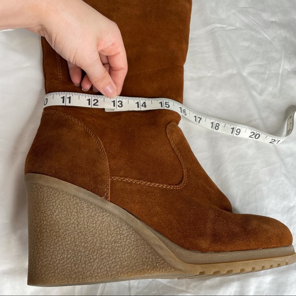 *SOLD* Bjorndal Lyndall Suede Boots size 9 - Picture 8 of 8